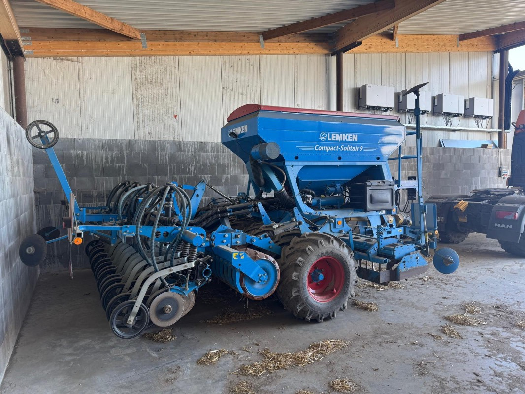 Lemken Compact Solitair 9/400 Zirkon 10 starr - الة بذر: صور 1 Lemken Compact Solitair 9/400 Zirkon 10 starr - الة بذر: صور 1