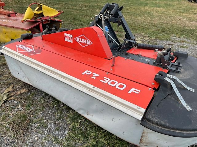 Frontmähwerk, Kuhn, PZ 300F - جزازة: صور 1 Frontmähwerk, Kuhn, PZ 300F - جزازة: صور 1