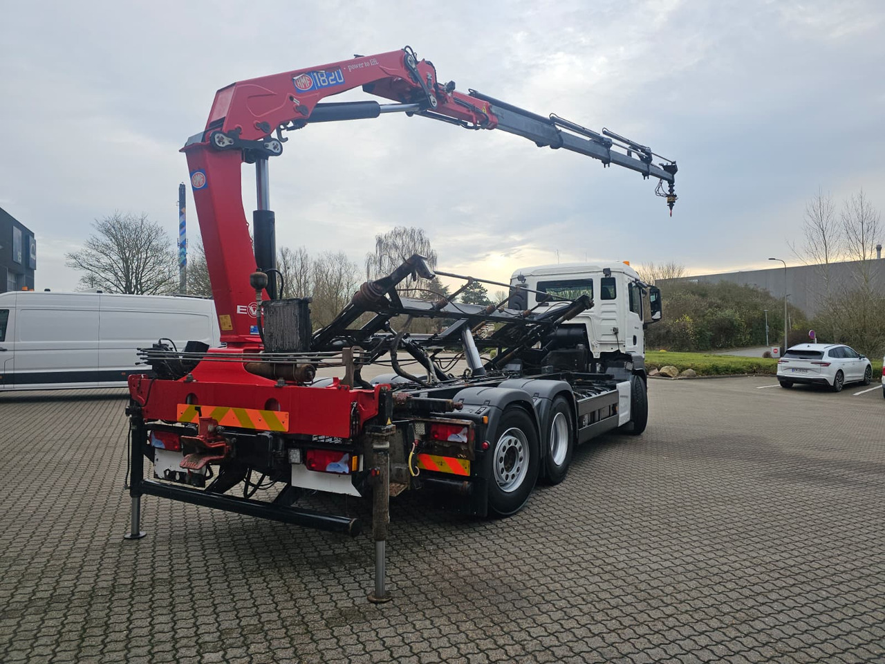 MAN TGS 26.400 6X2-4 - شاحنات الحاويات / جسم علوي قابل للتغيير شاحنة, شاحنة كرين: صور 4 MAN TGS 26.400 6X2-4 - شاحنات الحاويات / جسم علوي قابل للتغيير شاحنة, شاحنة كرين: صور 4