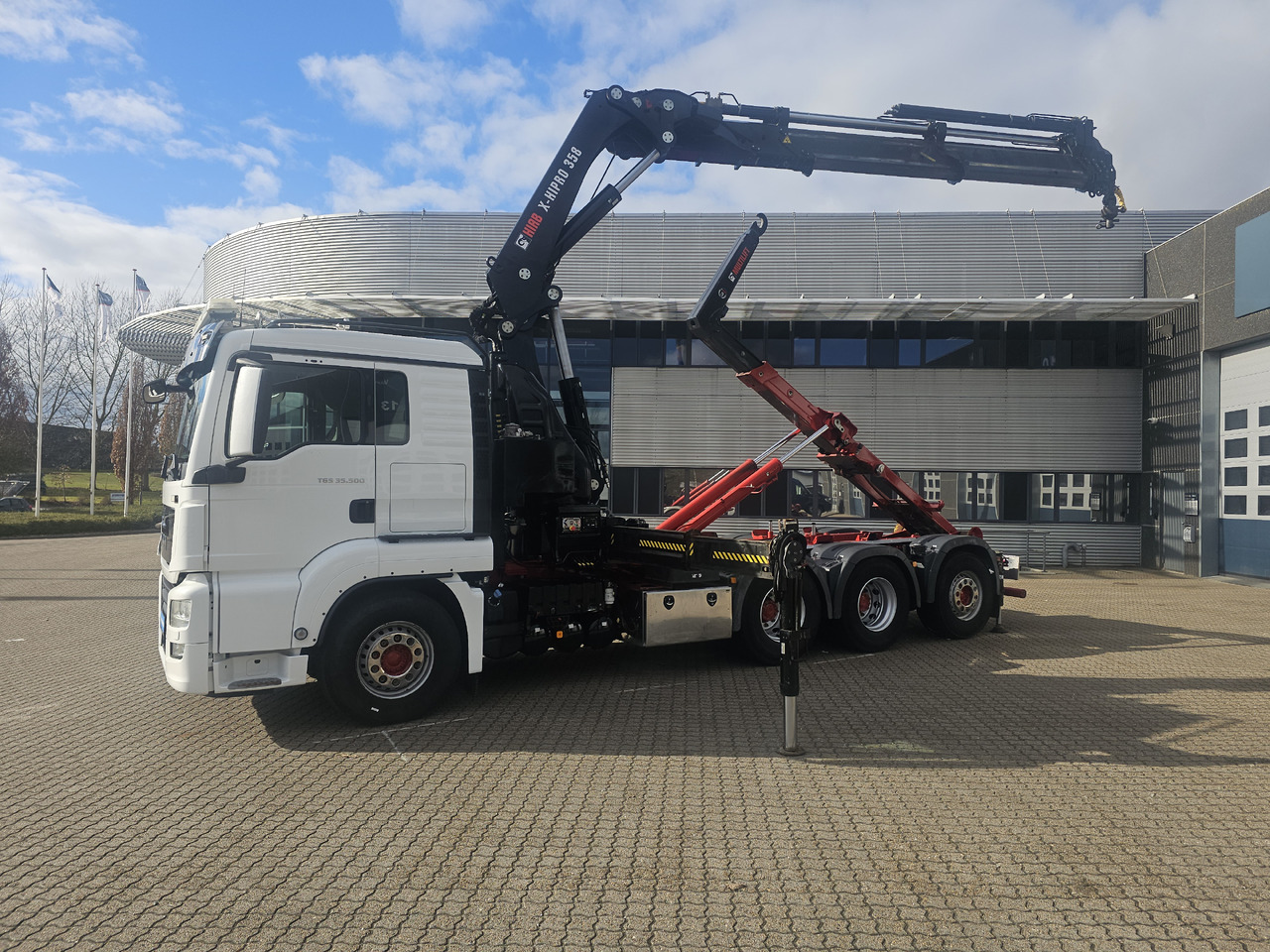 MAN TGS 35.500 - شاحنات الحاويات / جسم علوي قابل للتغيير شاحنة, شاحنة كرين: صور 2 MAN TGS 35.500 - شاحنات الحاويات / جسم علوي قابل للتغيير شاحنة, شاحنة كرين: صور 2