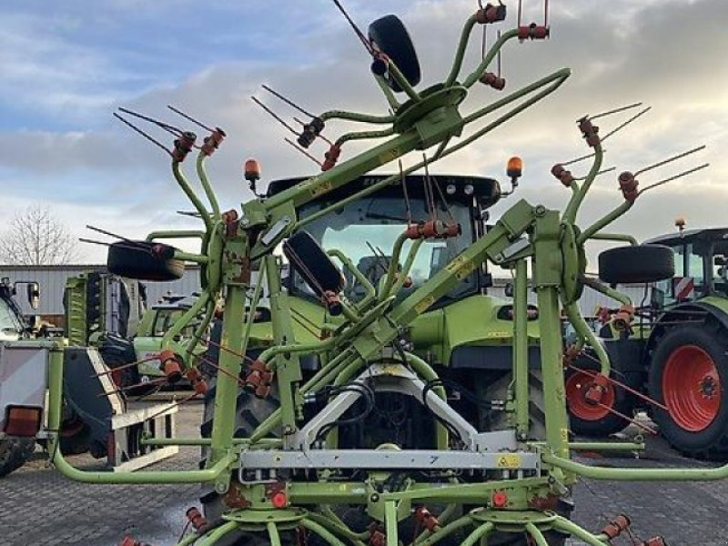 CLAAS Volto 770 - لمّامَة القش: صور 2 CLAAS Volto 770 - لمّامَة القش: صور 2