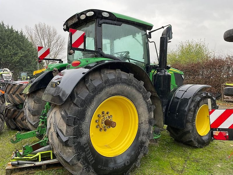 John Deere 6195 R - جرار: صور 4 John Deere 6195 R - جرار: صور 4