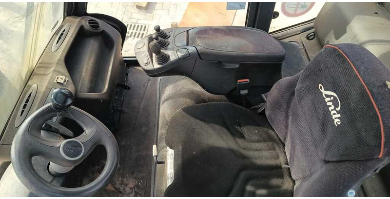 Linde H80T900 H80T-900 - رافعة شوكية تعمل بالغاز: صور 2 Linde H80T900 H80T-900 - رافعة شوكية تعمل بالغاز: صور 2