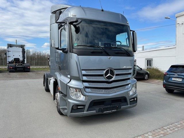 Mercedes-Benz Actros 4 MB 1943 SZM Gefahrgutvorbereitung - شاحنة جرار: صور 2 Mercedes-Benz Actros 4 MB 1943 SZM Gefahrgutvorbereitung - شاحنة جرار: صور 2