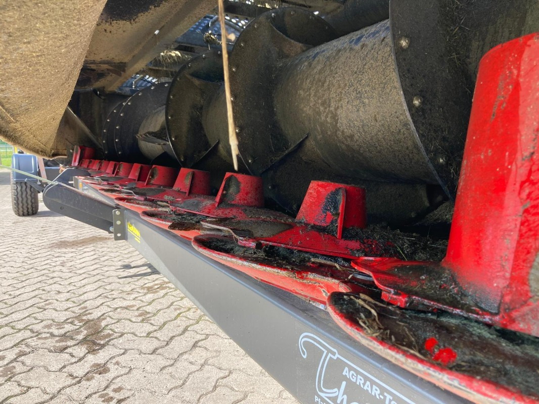 Capello Spartan 610 - حصادة شاملة: صور 4 Capello Spartan 610 - حصادة شاملة: صور 4