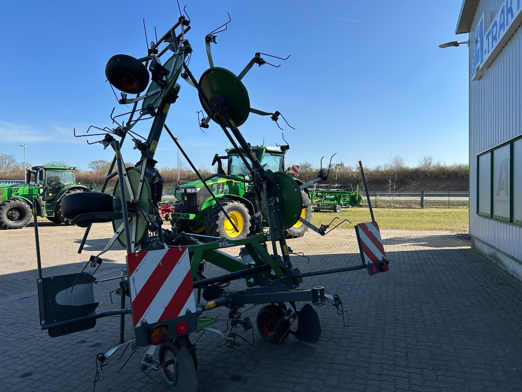 Fendt Lotus 770 - لمّامَة القش: صور 5 Fendt Lotus 770 - لمّامَة القش: صور 5