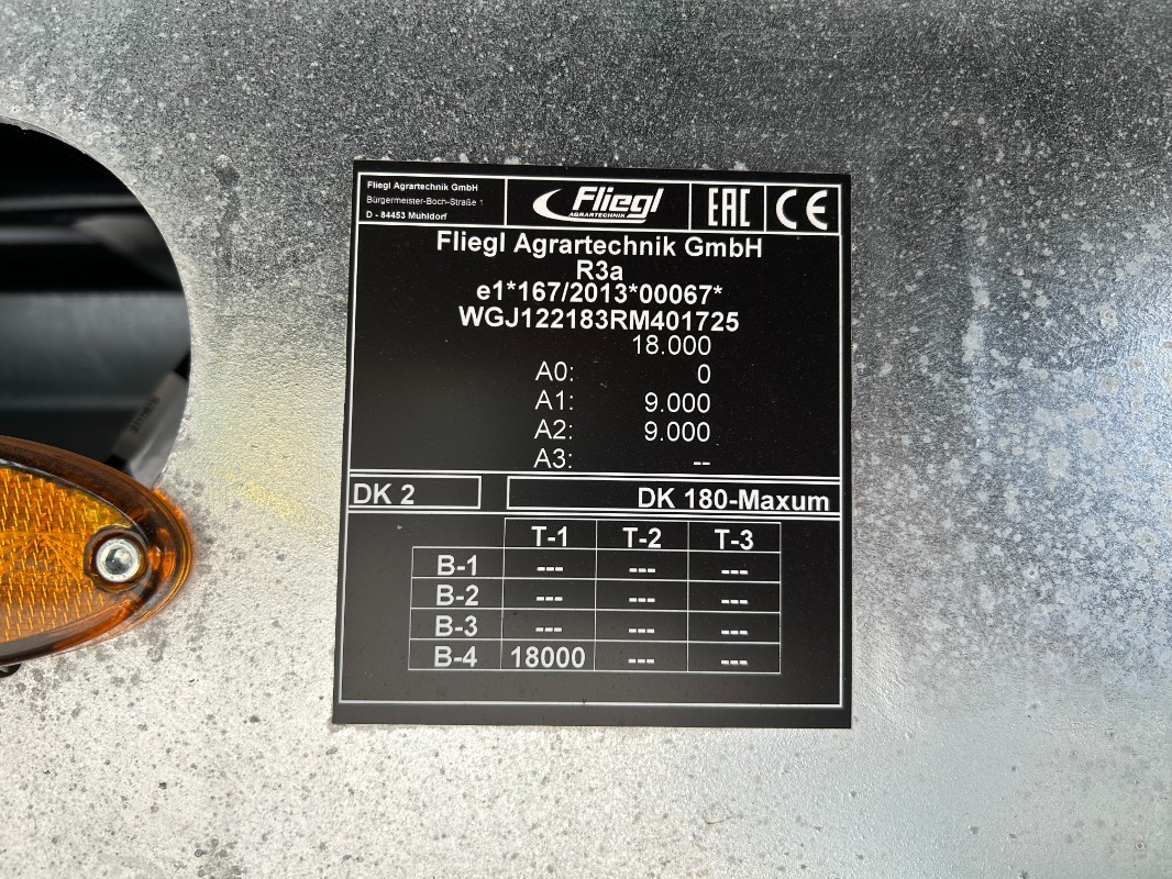 Fliegl DK 180 Maxum Fox limited - مقطورة: صور 2 Fliegl DK 180 Maxum Fox limited - مقطورة: صور 2