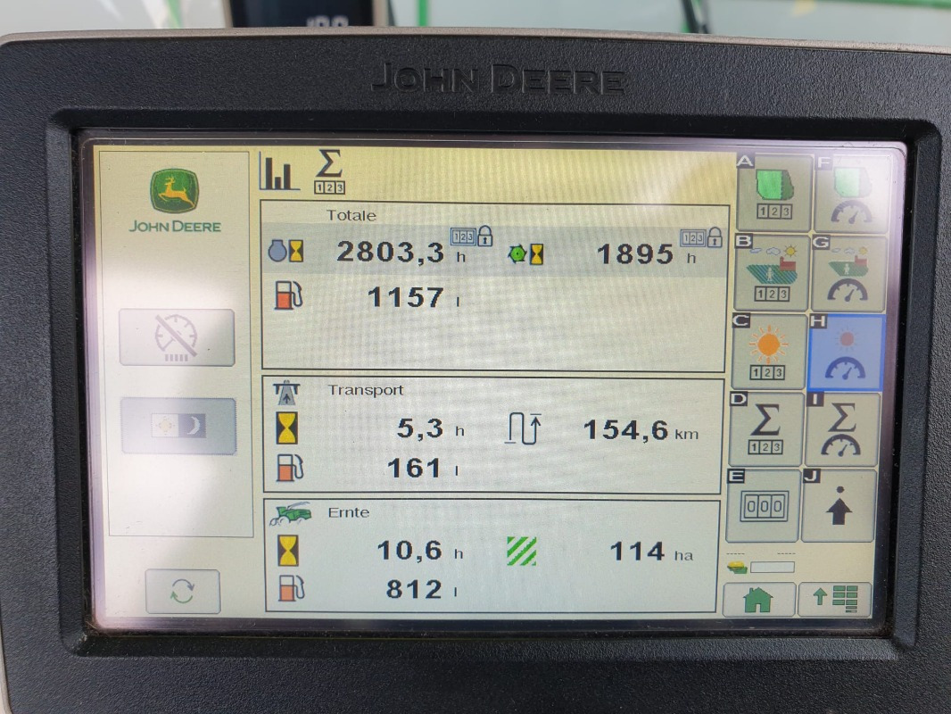 John Deere 8600I - آلة حصاد: صور 4 John Deere 8600I - آلة حصاد: صور 4