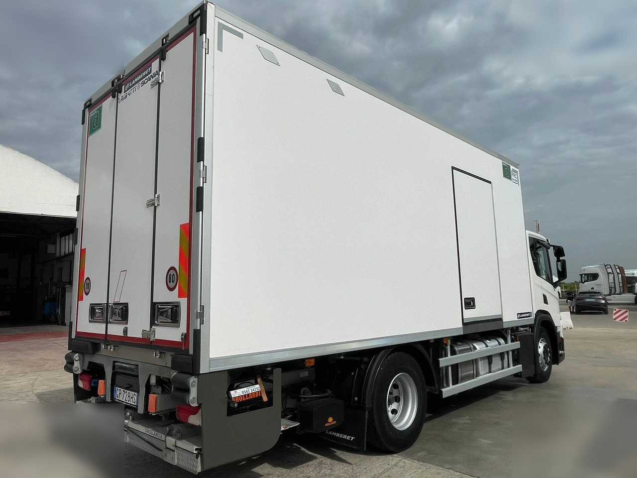 SCANIA P280 - مبردة شاحنة: صور 4 SCANIA P280 - مبردة شاحنة: صور 4