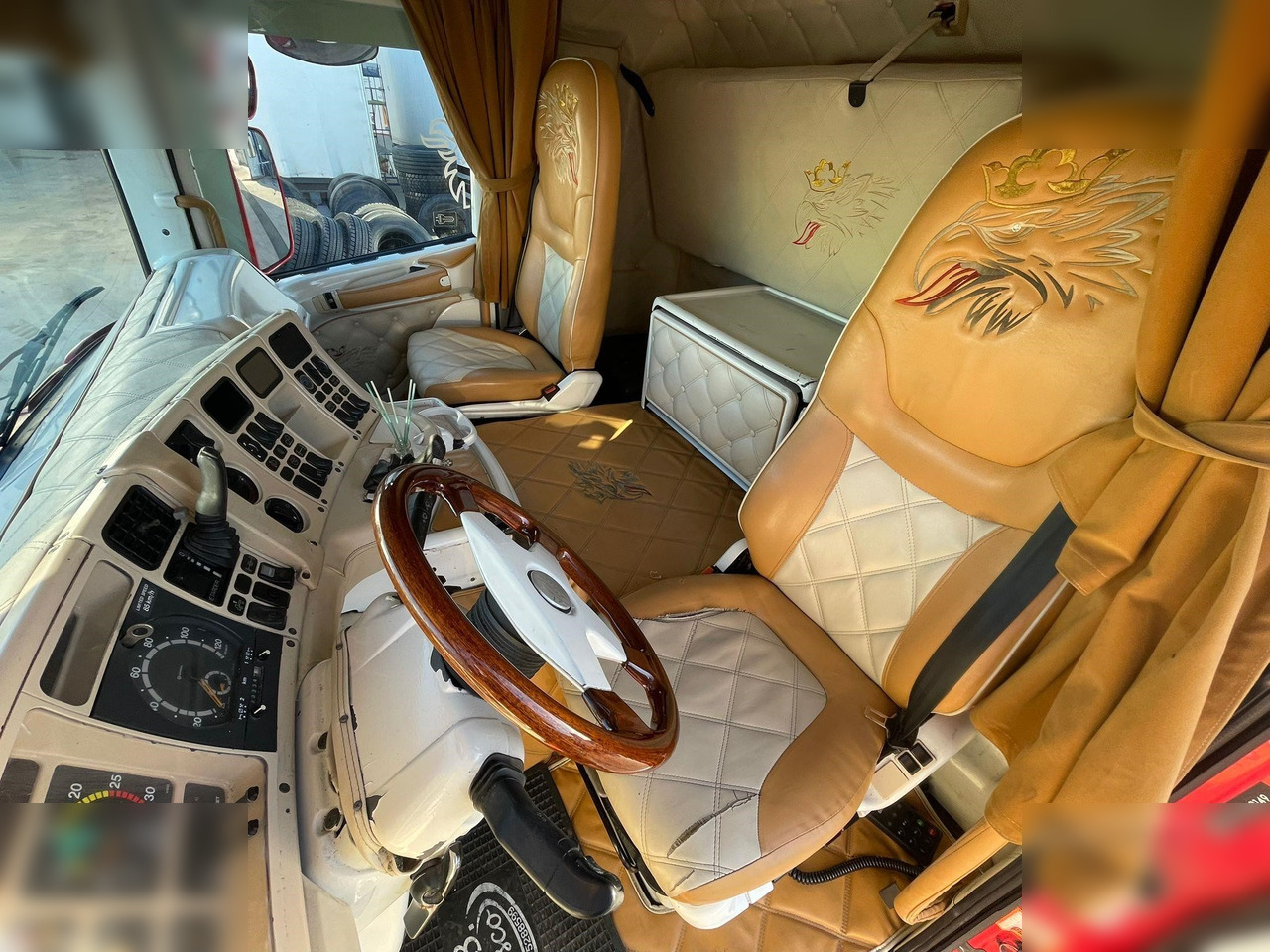 SCANIA R124.420 - شاحنة جرار: صور 5 SCANIA R124.420 - شاحنة جرار: صور 5