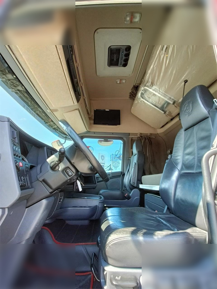 SCANIA R490 - شاحنة جرار: صور 5 SCANIA R490 - شاحنة جرار: صور 5