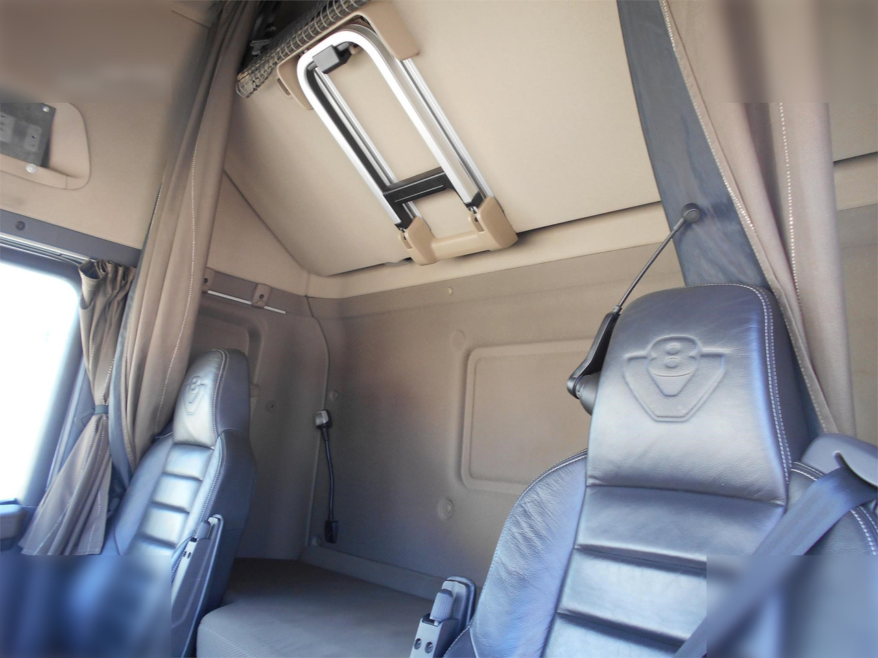 SCANIA R580 - شاحنة جرار: صور 5 SCANIA R580 - شاحنة جرار: صور 5