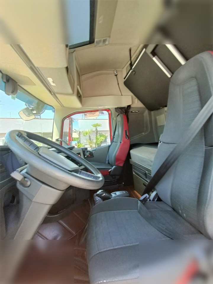 VOLVO FH500 - شاحنات الحاويات / جسم علوي قابل للتغيير شاحنة: صور 5 VOLVO FH500 - شاحنات الحاويات / جسم علوي قابل للتغيير شاحنة: صور 5