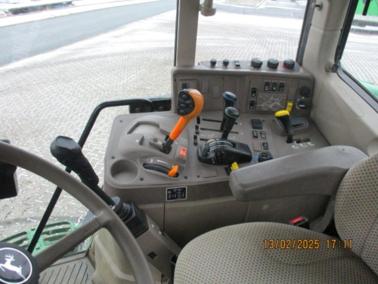 John Deere 6195 M mit SF3000 - جرار: صور 2 John Deere 6195 M mit SF3000 - جرار: صور 2