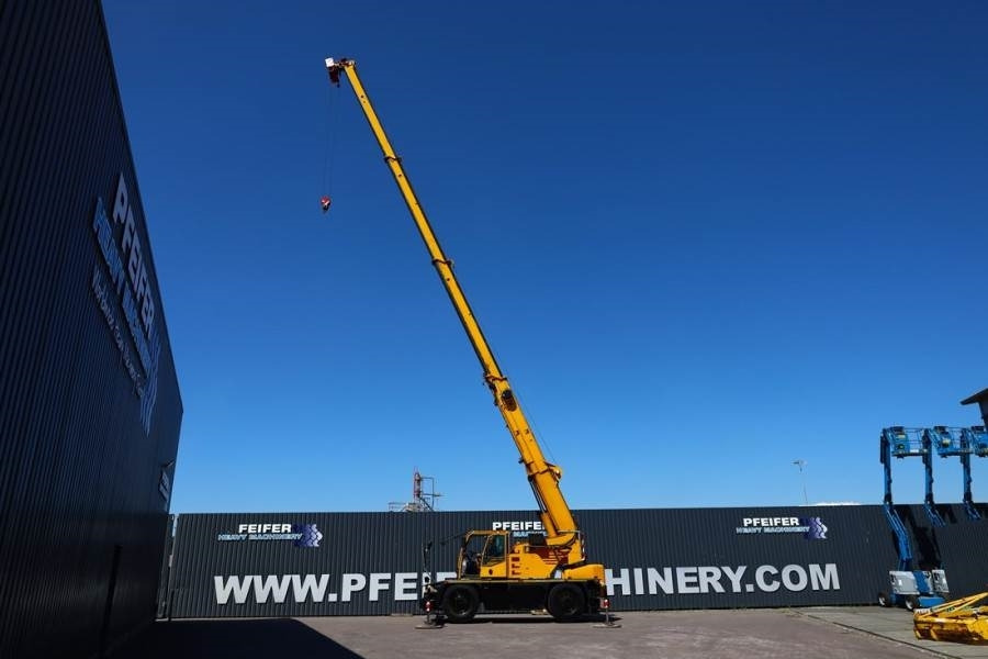 Demag AC30 City Diesel, 4x4x4 Drive, 30t Capacity, 25m M - رافعة لجميع التضاريس: صور 3 Demag AC30 City Diesel, 4x4x4 Drive, 30t Capacity, 25m M - رافعة لجميع التضاريس: صور 3