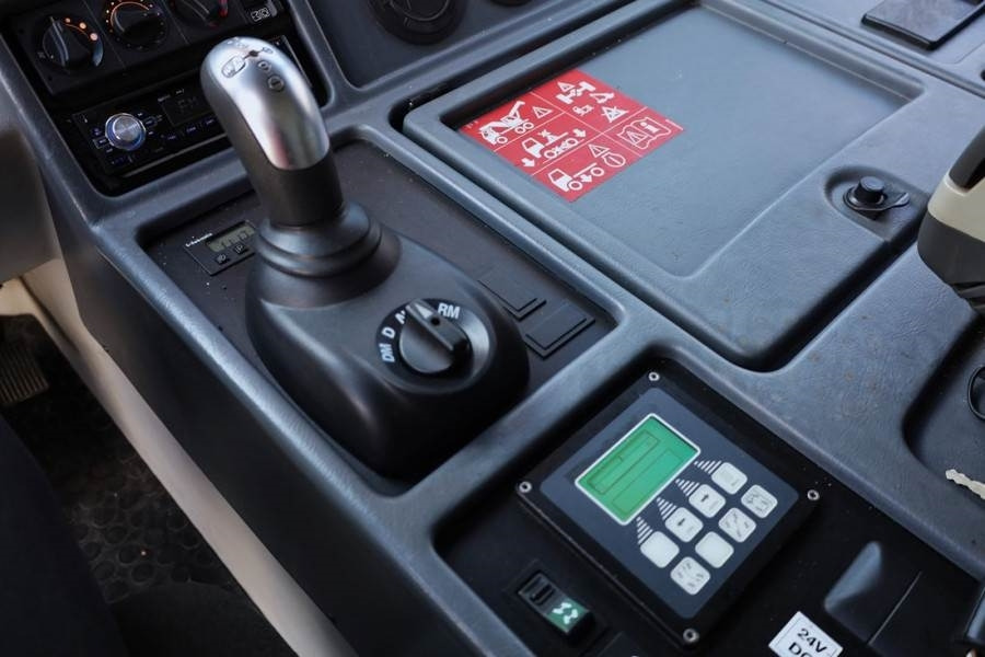 Faun ATF70G-4 8x8 Drive And 8-Wheel Steering, 70t Capac - رافعة لجميع التضاريس: صور 2 Faun ATF70G-4 8x8 Drive And 8-Wheel Steering, 70t Capac - رافعة لجميع التضاريس: صور 2