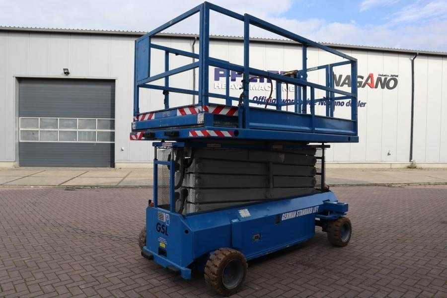 GSL S131 E16 Electric, 15.1m Working Height, 350kg - رافعات مقصية: صور 2 GSL S131 E16 Electric, 15.1m Working Height, 350kg - رافعات مقصية: صور 2
