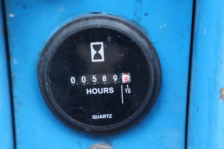 Genie GS2632 Electric, Working Height 10m, 227kg Capacit - رافعات مقصية: صور 4 Genie GS2632 Electric, Working Height 10m, 227kg Capacit - رافعات مقصية: صور 4