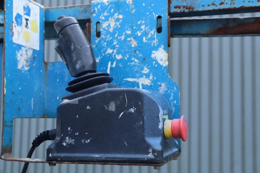 Genie GS2632 Electric, Working Height 10m, 227kg Capacit - رافعات مقصية: صور 5 Genie GS2632 Electric, Working Height 10m, 227kg Capacit - رافعات مقصية: صور 5