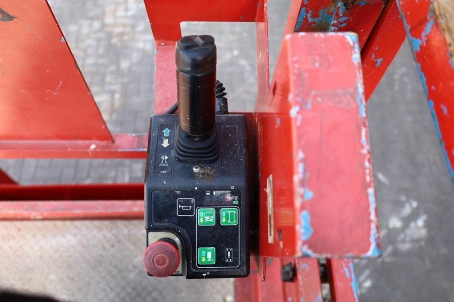 Genie GS3369DC Electric, 11.9m Working Height, 454kg Cap  إيجار Genie GS3369DC Electric, 11.9m Working Height, 454kg Cap: صور 5