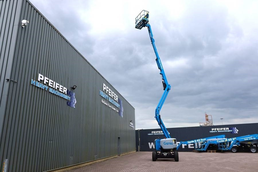 رافعات سلة مفصلية Genie Z45XC GUARANTEE, Diesel, 4x4 Drive, 16m Working He: صور 10 رافعات سلة مفصلية Genie Z45XC GUARANTEE, Diesel, 4x4 Drive, 16m Working He: صور 10