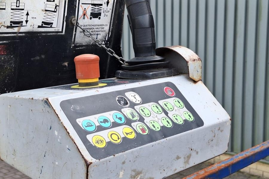 Haulotte H12SX Diesel, 4x4 Drive, 12m Working Height, 700kg - رافعات مقصية: صور 5 Haulotte H12SX Diesel, 4x4 Drive, 12m Working Height, 700kg - رافعات مقصية: صور 5