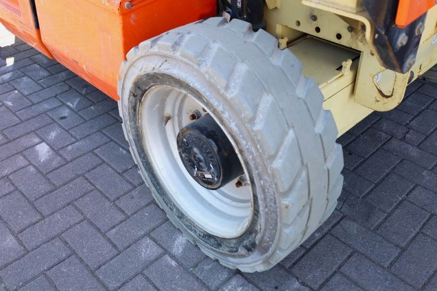 رافعات مقصية JLG 4069LE Electric, 14.2m Working Height, 360kg Capac: صور 12