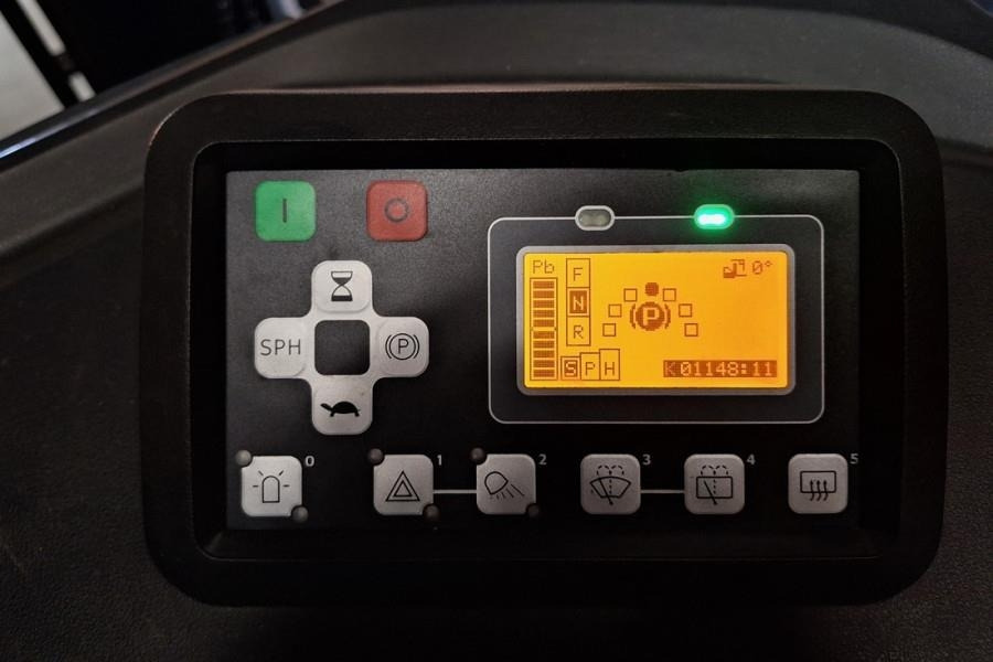 Toyota 9FBM70T Electric, 7 Tons Capacity, Lift Height 4.7 - رافعة شوكية ديزل: صور 5 Toyota 9FBM70T Electric, 7 Tons Capacity, Lift Height 4.7 - رافعة شوكية ديزل: صور 5