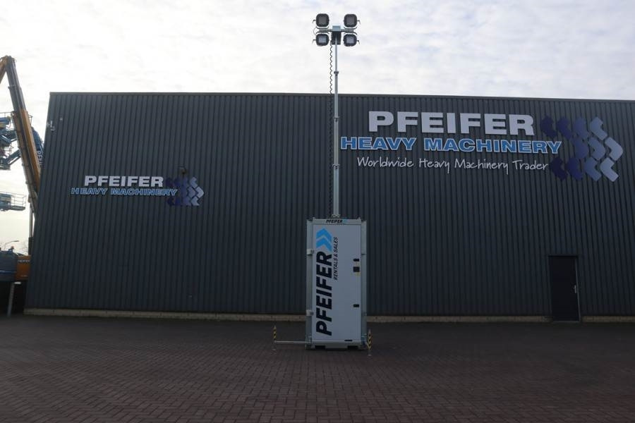 Trime X-BOX M 4 x 320W Valid inspection, *Guarantee! Max  - ابراج اضاءة: صور 5 Trime X-BOX M 4 x 320W Valid inspection, *Guarantee! Max  - ابراج اضاءة: صور 5