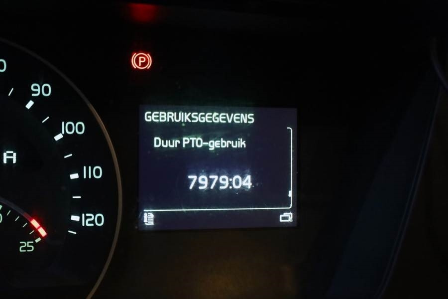 رافعة لجميع التضاريس Volvo FH12 With Cormach 135t/m Crane Volvo FH12 10x4 Wit: صور 6