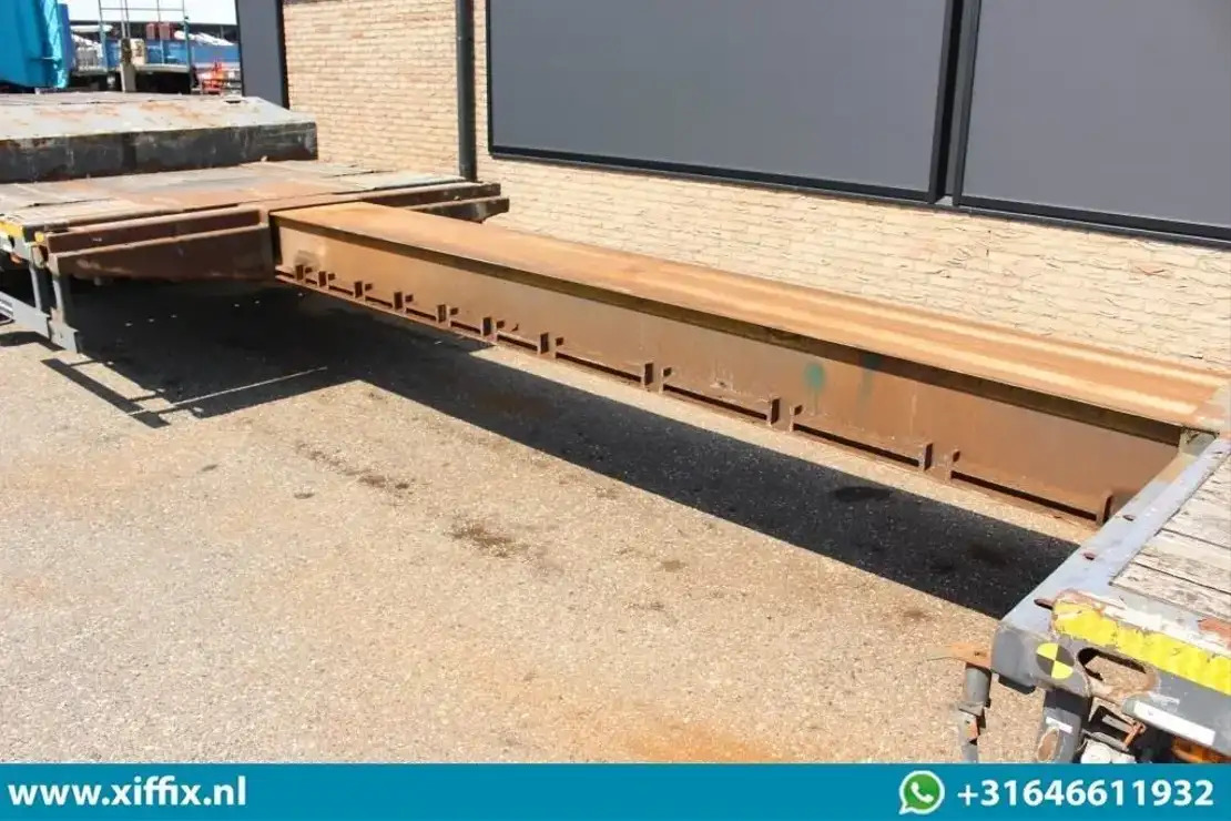 Meusburger 3-ass. Uitschuifbare semi dieplader / Naloop gestuurd / 13821 - عربة مسطحة منخفضة نصف مقطورة: صور 5 Meusburger 3-ass. Uitschuifbare semi dieplader / Naloop gestuurd / 13821 - عربة مسطحة منخفضة نصف مقطورة: صور 5