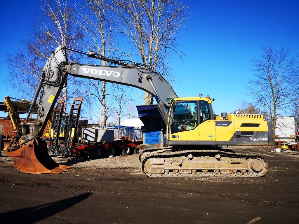 Volvo EC 300 D L - حفارات زحافة: صور 1 Volvo EC 300 D L - حفارات زحافة: صور 1