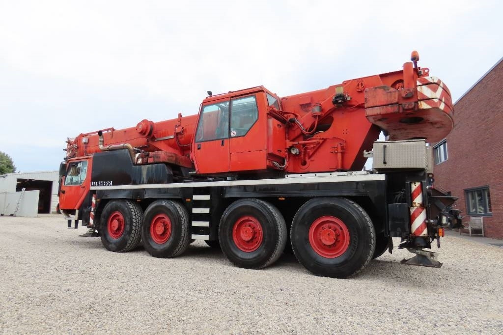 Liebherr LTM 1080 - رافعة لجميع التضاريس: صور 4 Liebherr LTM 1080 - رافعة لجميع التضاريس: صور 4