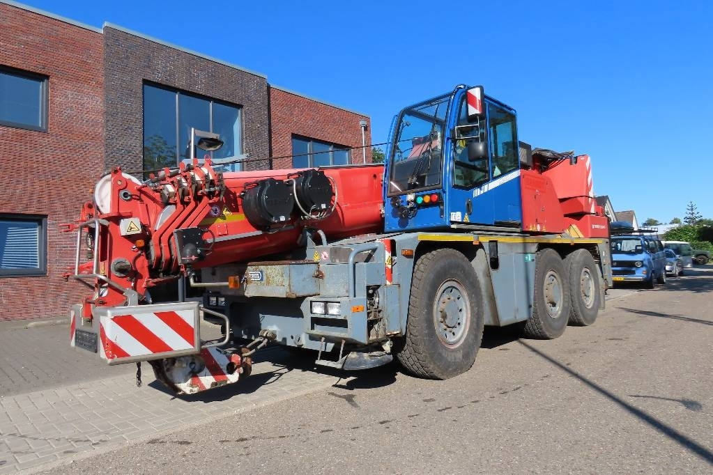 Terex Demag AC 40 City - رافعة لجميع التضاريس: صور 1 Terex Demag AC 40 City - رافعة لجميع التضاريس: صور 1