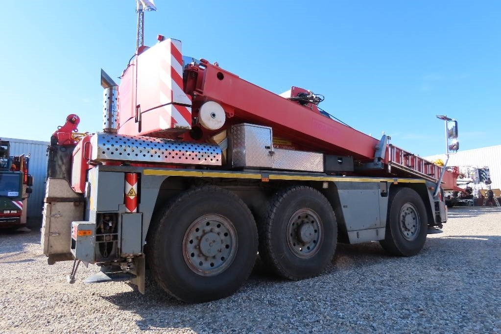Terex Demag AC 40 City - رافعة لجميع التضاريس: صور 3 Terex Demag AC 40 City - رافعة لجميع التضاريس: صور 3