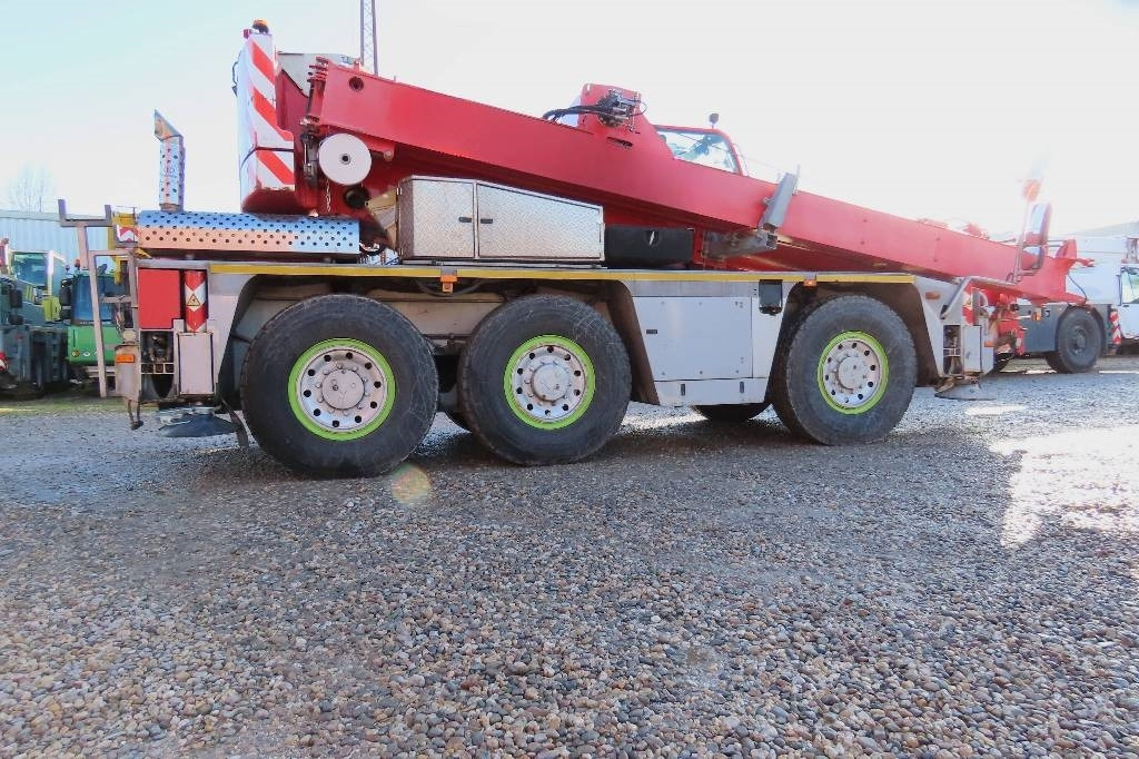 Terex Demag AC 40 City - رافعة لجميع التضاريس: صور 3 Terex Demag AC 40 City - رافعة لجميع التضاريس: صور 3