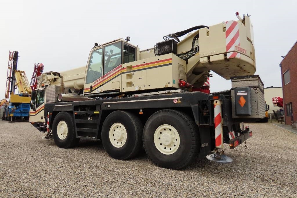 Terex Demag AC 50-1 - رافعة لجميع التضاريس: صور 4 Terex Demag AC 50-1 - رافعة لجميع التضاريس: صور 4