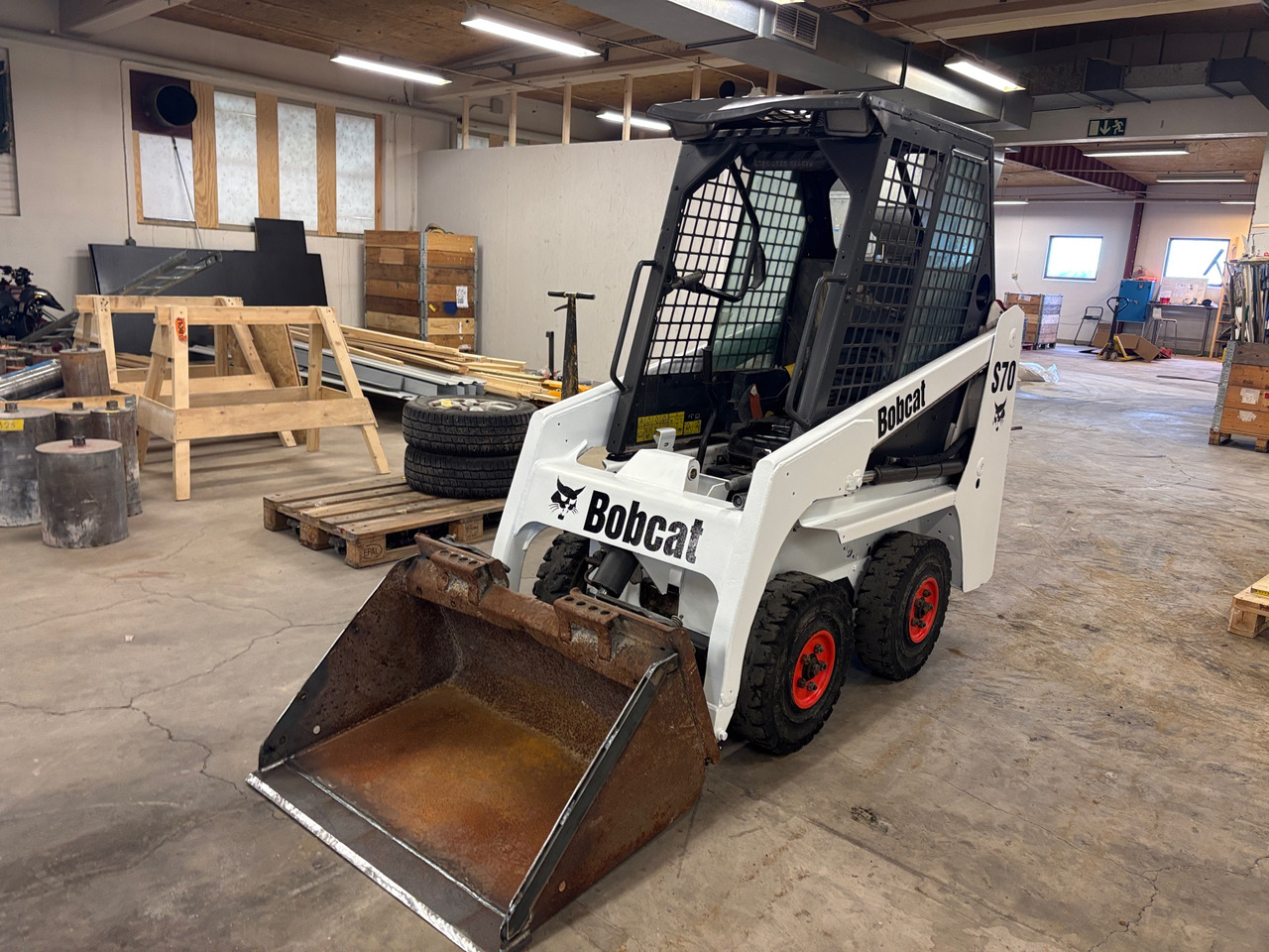 Bobcat S70 - اللودر بعجل: صور 1 Bobcat S70 - اللودر بعجل: صور 1