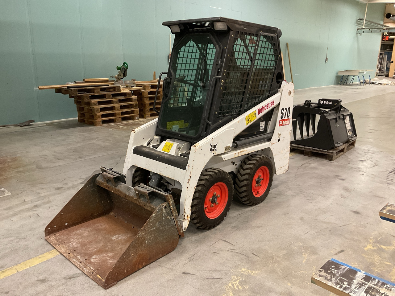 Bobcat S70 - اللودر بعجل: صور 1 Bobcat S70 - اللودر بعجل: صور 1
