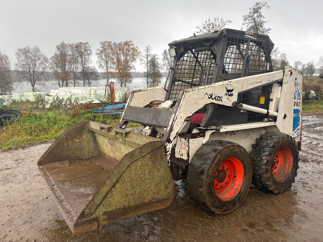 Bobcat - اللودر بعجل: صور 1 Bobcat - اللودر بعجل: صور 1