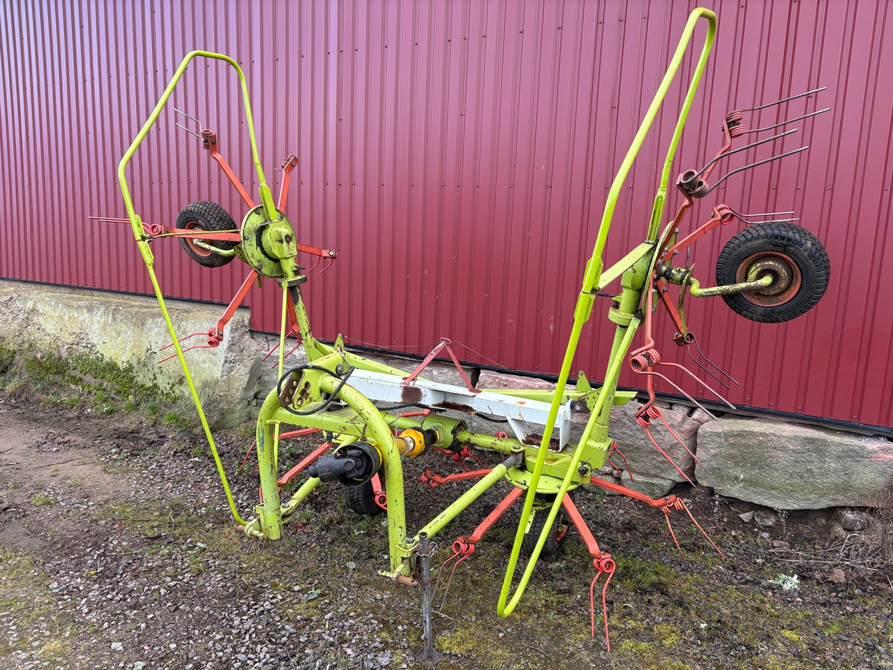 Claas W 540 SL - لمّامَة القش: صور 1 Claas W 540 SL - لمّامَة القش: صور 1