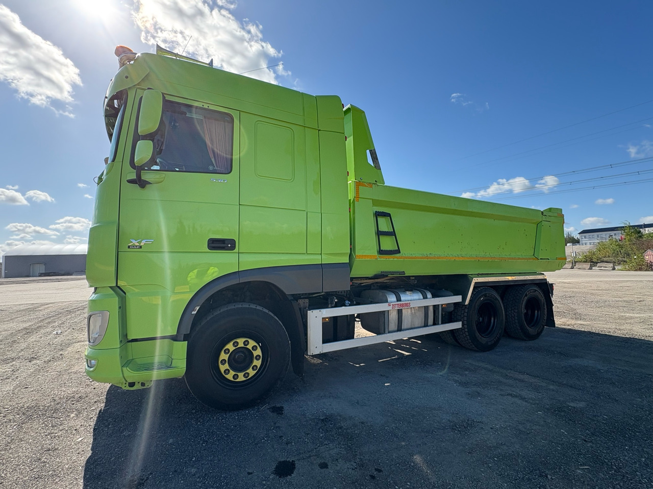 DAF FAT XF530Z 6X4 - شاحنة: صور 1 DAF FAT XF530Z 6X4 - شاحنة: صور 1