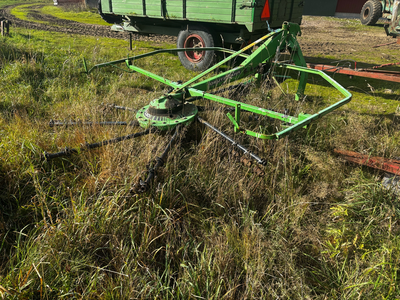 Deutz-fahr KS 1.30 - لمّامَة القش: صور 1 Deutz-fahr KS 1.30 - لمّامَة القش: صور 1