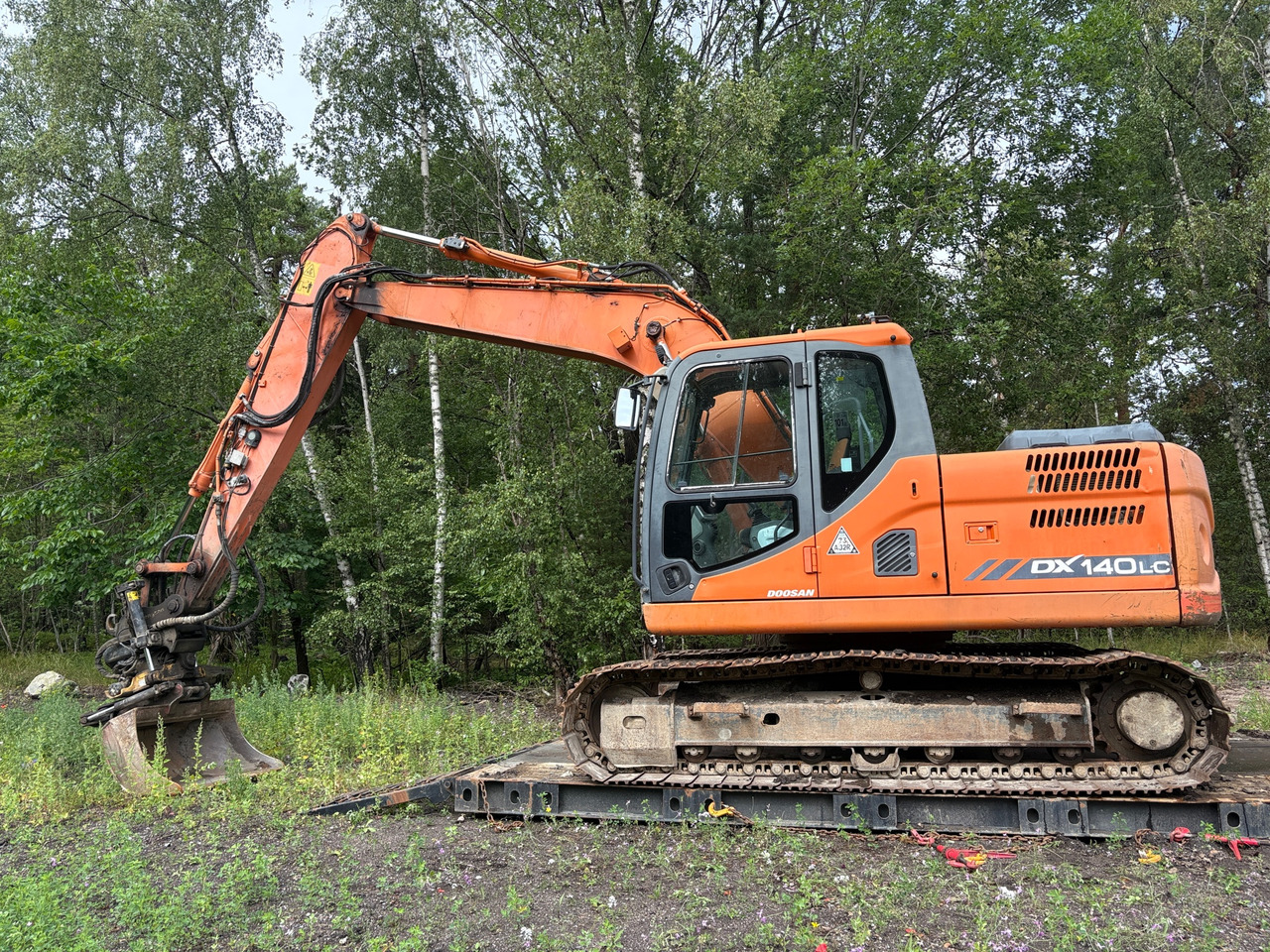 Doosan DX 140LC-3 - حفارة: صور 1 Doosan DX 140LC-3 - حفارة: صور 1