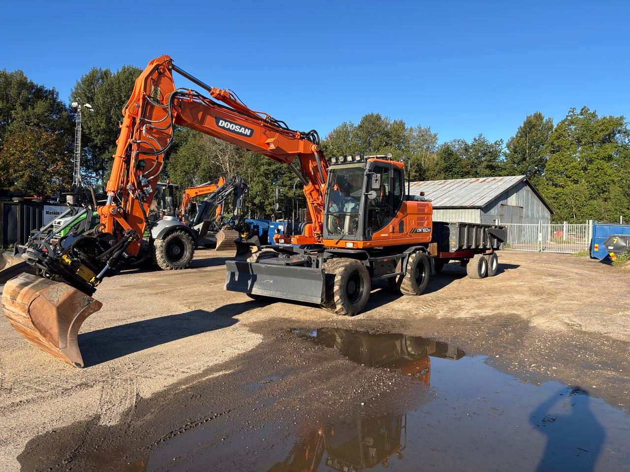 Doosan DX160W - حفارة: صور 1 Doosan DX160W - حفارة: صور 1