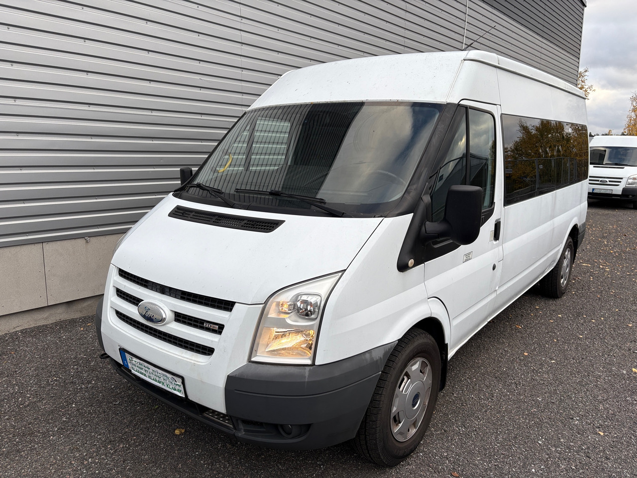 Ford Transit - حافلة صغيرة, ميكروباص: صور 1 Ford Transit - حافلة صغيرة, ميكروباص: صور 1