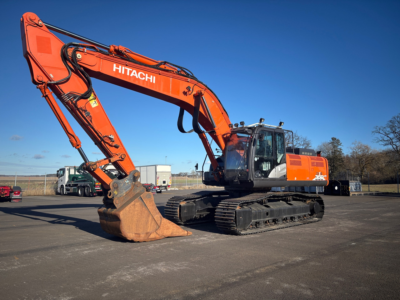Hitachi ZX350LCN-6 - حفارة: صور 1 Hitachi ZX350LCN-6 - حفارة: صور 1