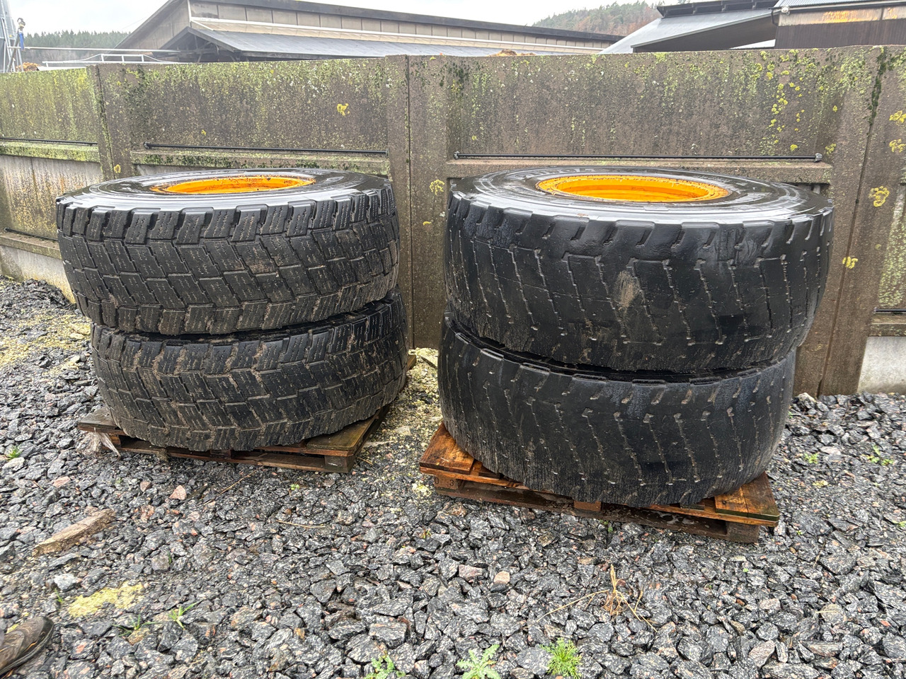 Hjul 20.5R25 Linglong Snowworks till lastmaskin 4 st - الإطارات - آلات البناء: صور 1 Hjul 20.5R25 Linglong Snowworks till lastmaskin 4 st - الإطارات - آلات البناء: صور 1