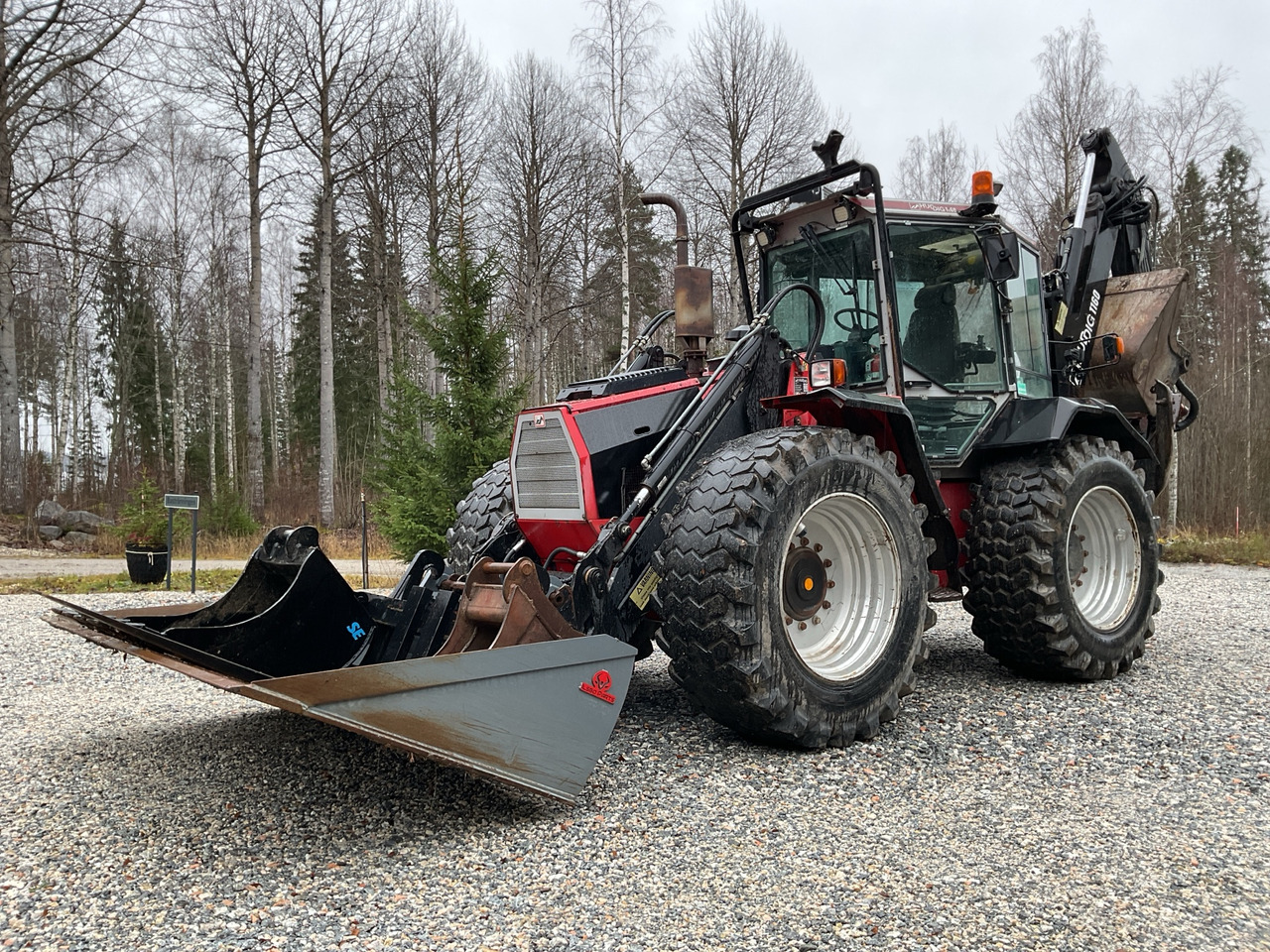 Huddig 1160 - حفار متعدد الاستخدام: صور 1 Huddig 1160 - حفار متعدد الاستخدام: صور 1