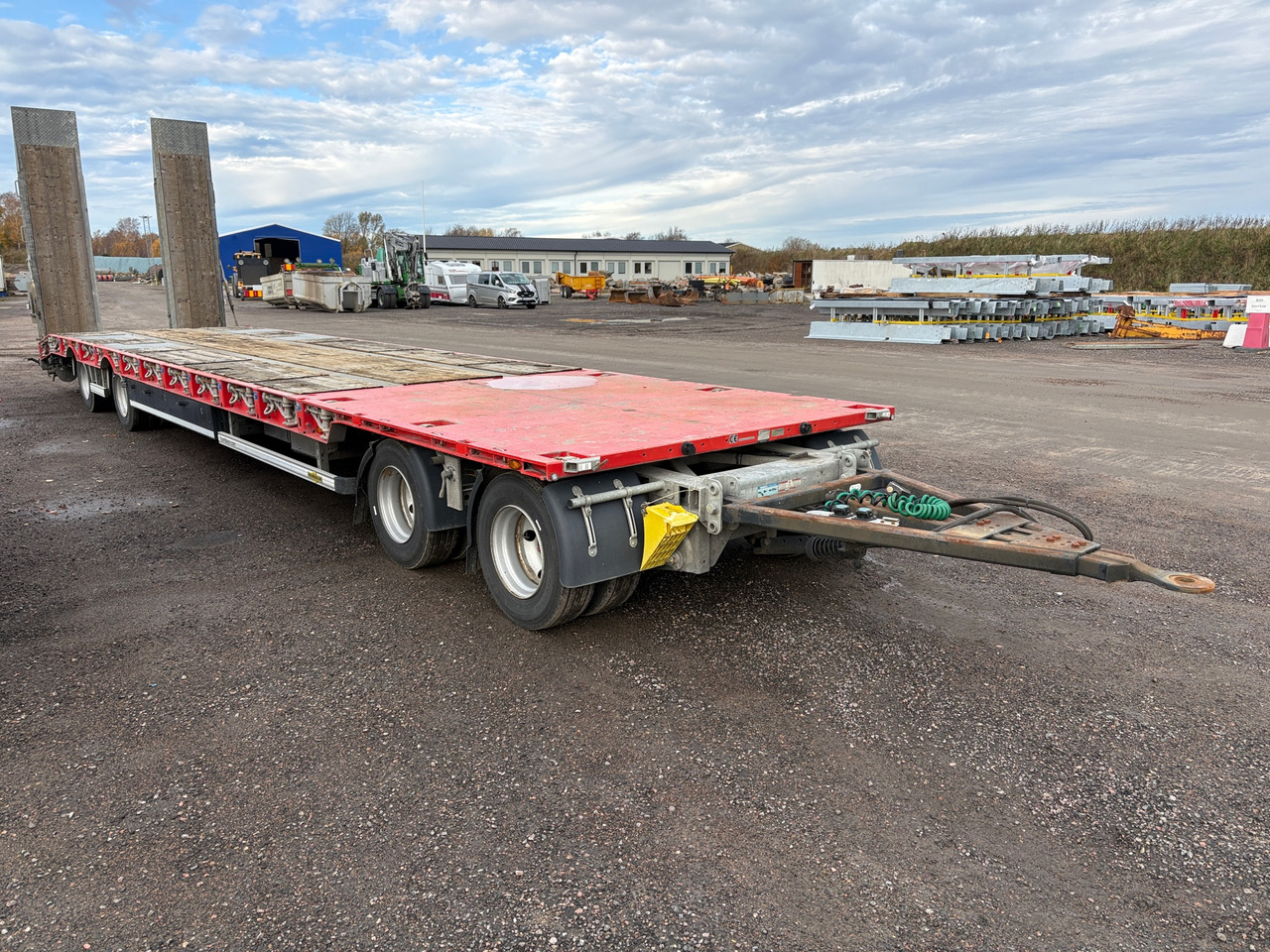 Humbaur HTD - مقطورة: صور 1 Humbaur HTD - مقطورة: صور 1